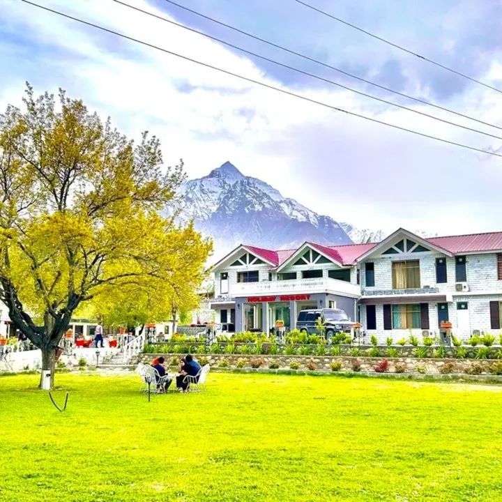 Holiday Resort Skardu - hotel in Skardu Gilgit-Baltistan
