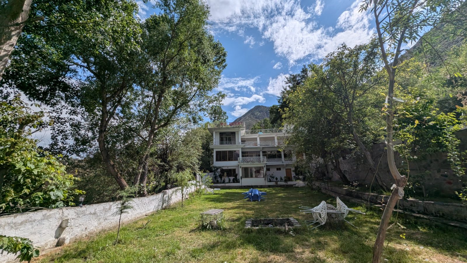 Mulberry Inn - hotel in Astore Gilgit-Baltistan